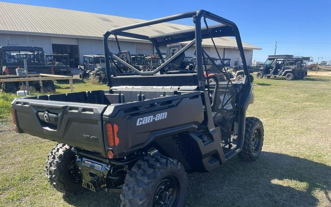 2026 Can-Am Defender HD7