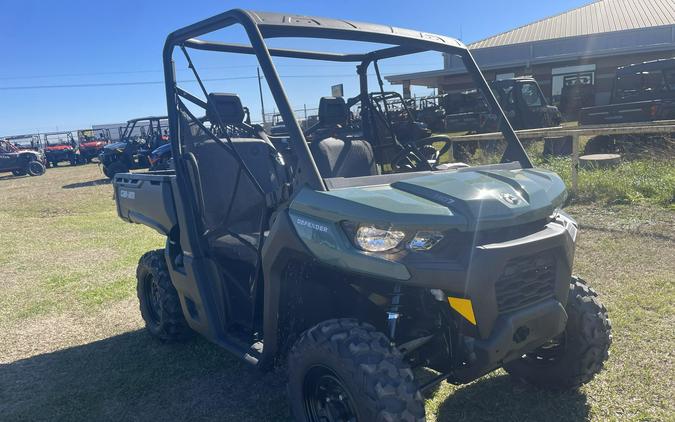 2026 Can-Am Defender HD7