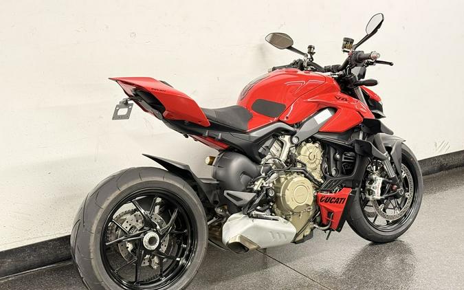 2024 Ducati Streetfighter V4 Red