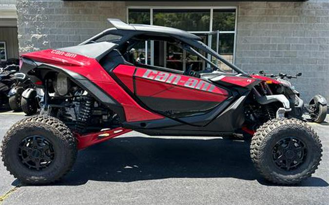 2024 Can-Am Maverick R X