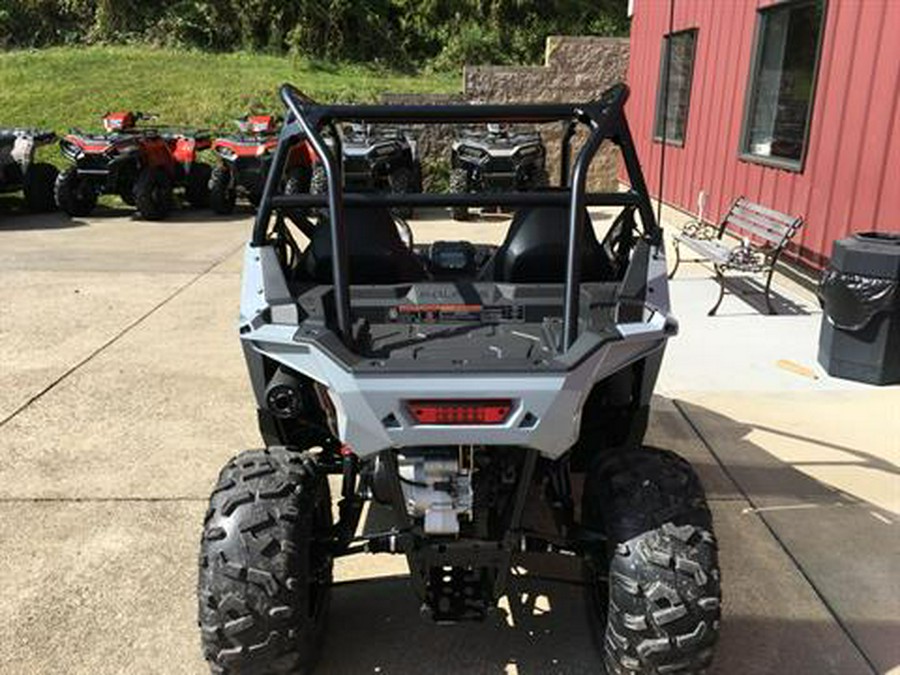 2024 Polaris RZR 200 EFI