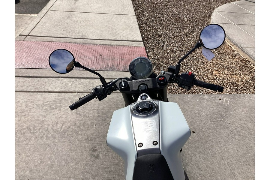 2023 Husqvarna Motorcycles VItpilen 401