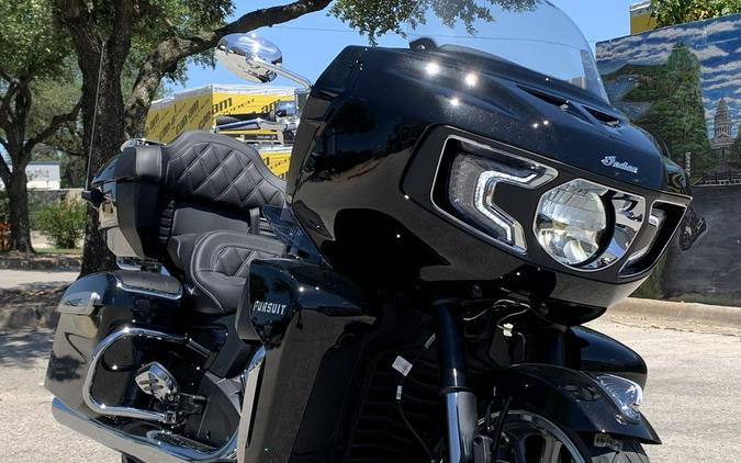 2025 Indian Motorcycle® Pursuit® Limited Black Metallic
