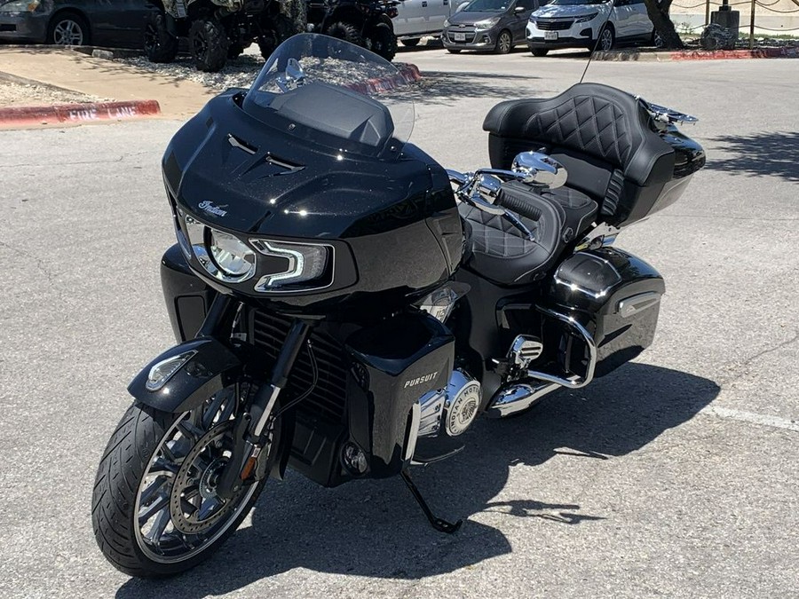 2025 Indian Motorcycle® Pursuit® Limited Black Metallic