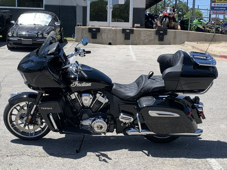 2025 Indian Motorcycle® Pursuit® Limited Black Metallic