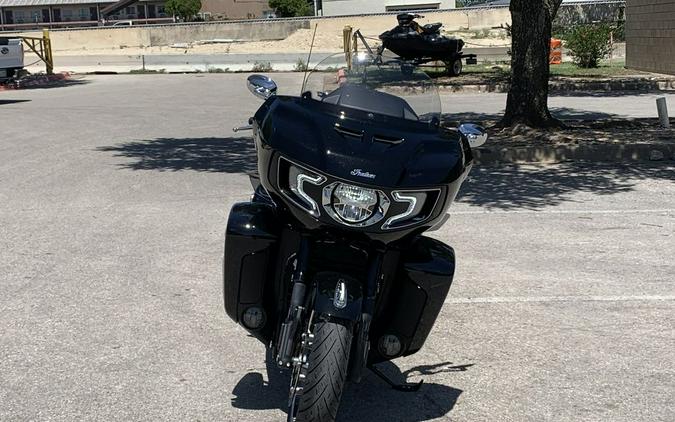 2025 Indian Motorcycle® Pursuit® Limited Black Metallic