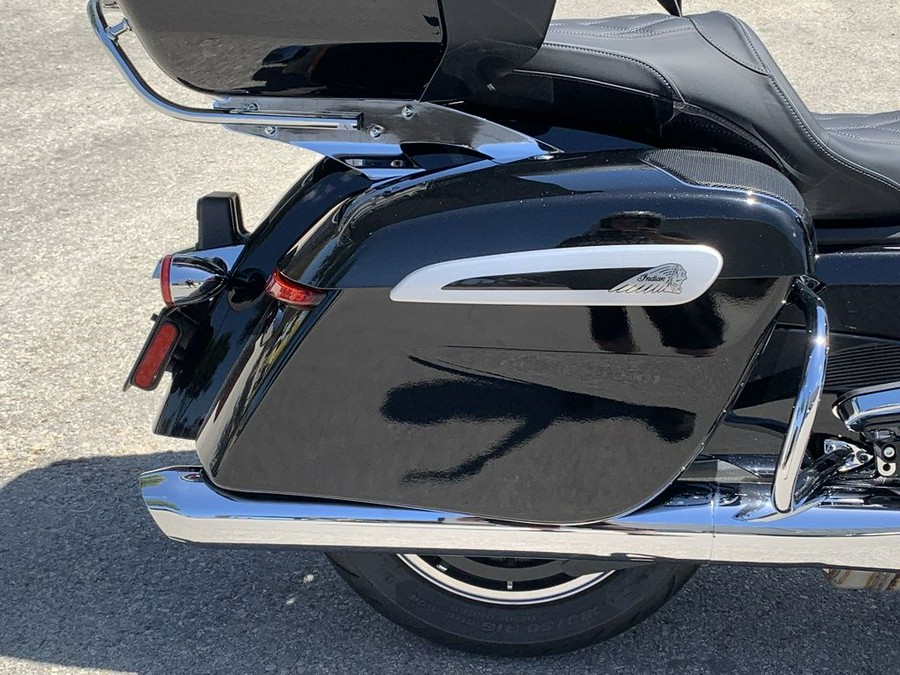 2025 Indian Motorcycle® Pursuit® Limited Black Metallic