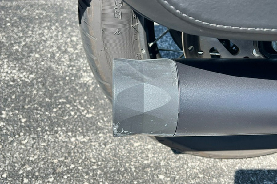 2025 Harley-Davidson Softail FLHC - Heritage Classic