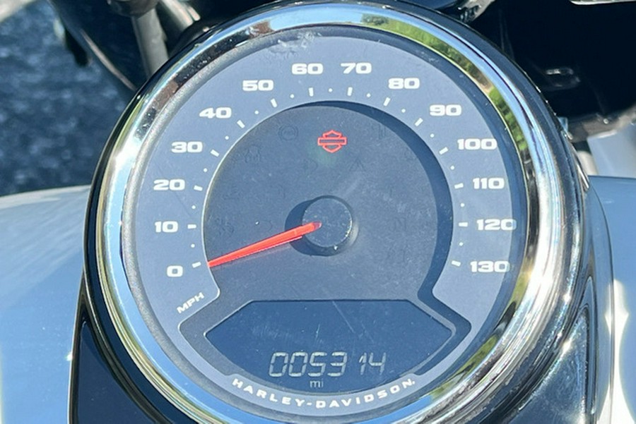 2025 Harley-Davidson Softail FLHC - Heritage Classic