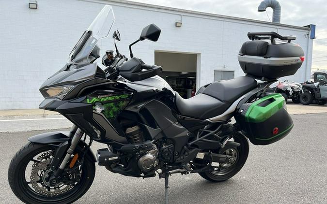 2023 Kawasaki Versys 1000 SE LT+