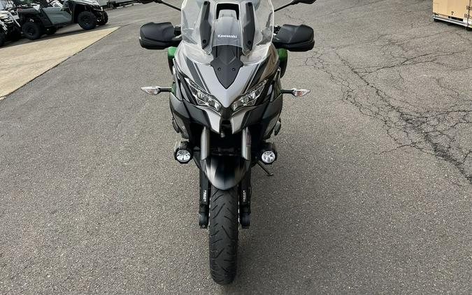 2023 Kawasaki Versys® 1000 SE LT+