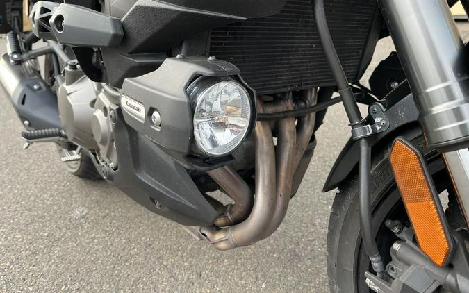 2023 Kawasaki Versys® 1000 SE LT+