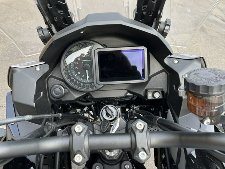 2023 Kawasaki Versys 1000 SE LT+