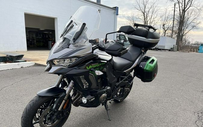 2023 Kawasaki Versys® 1000 SE LT+