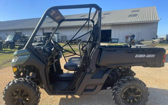 2026 Can-Am Defender DPS HD10