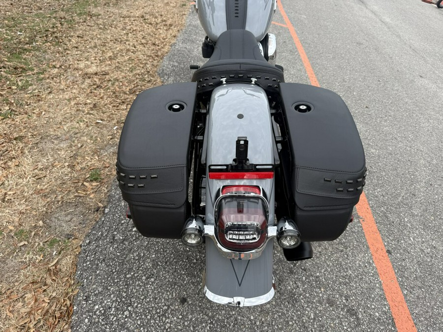 2026 Harley-Davidson® FLHC Heritage Classic®