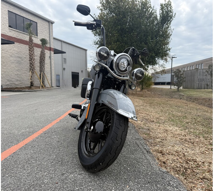 2026 Harley-Davidson® FLHC Heritage Classic®