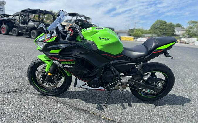 2022 Kawasaki NINJA 650 KRT