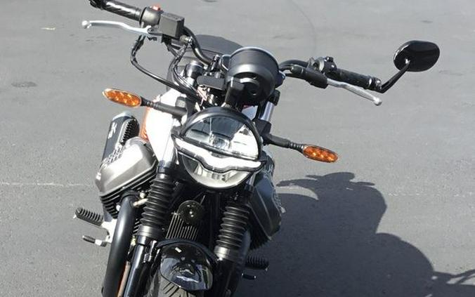 2024 Moto Guzzi V7 Stone Ten