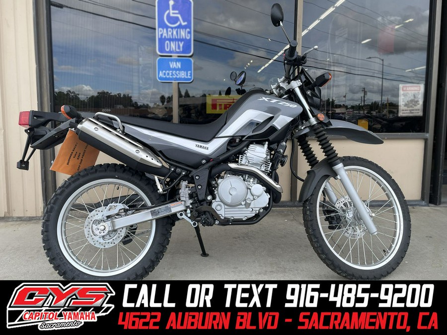 2025 Yamaha XT 250
