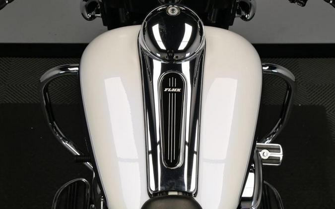 2010 Harley-Davidson® FLHX - Street Glide®