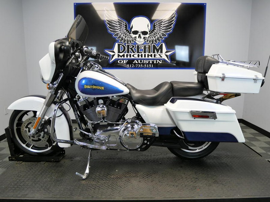 2010 Harley-Davidson® FLHX - Street Glide®