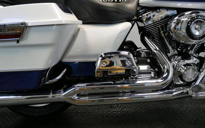 2010 Harley-Davidson® FLHX - Street Glide®