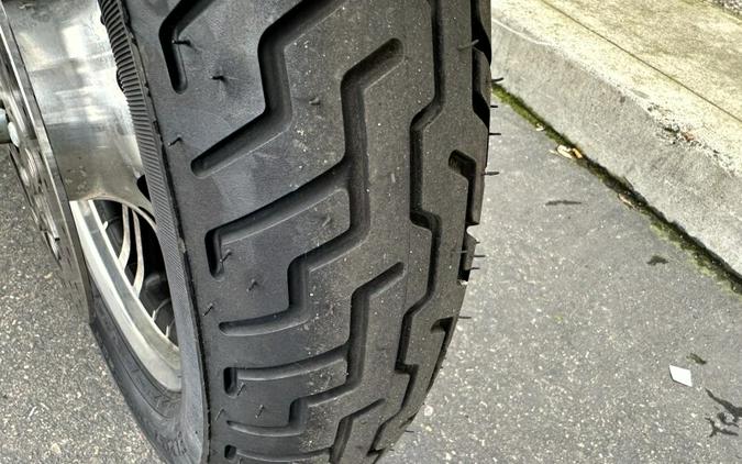 Harley-Davidson® Tri Glide® Ultra 2017 FLHTCUTG 851089B BLACK W/PINSTRIPE