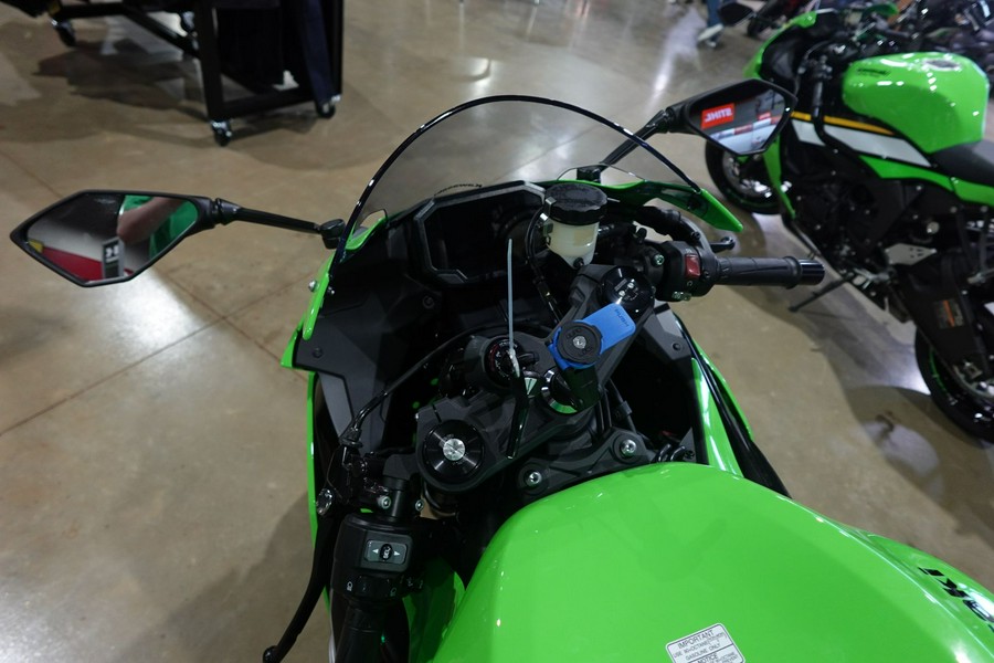 2026 Kawasaki NINJA ZX-6R ABS