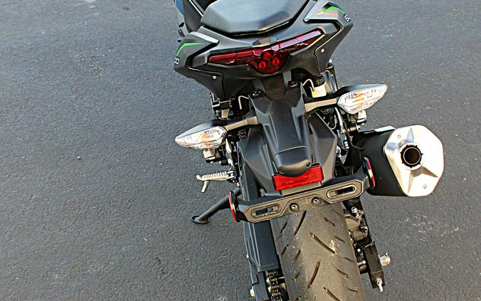 2025 Kawasaki Z500 ABS