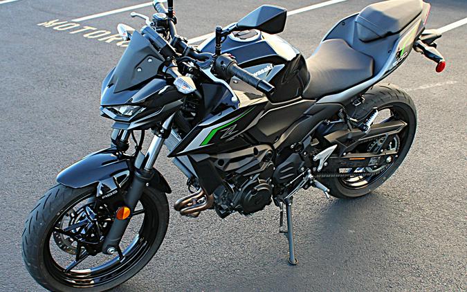 2025 KAWASAKI Z500 ABS