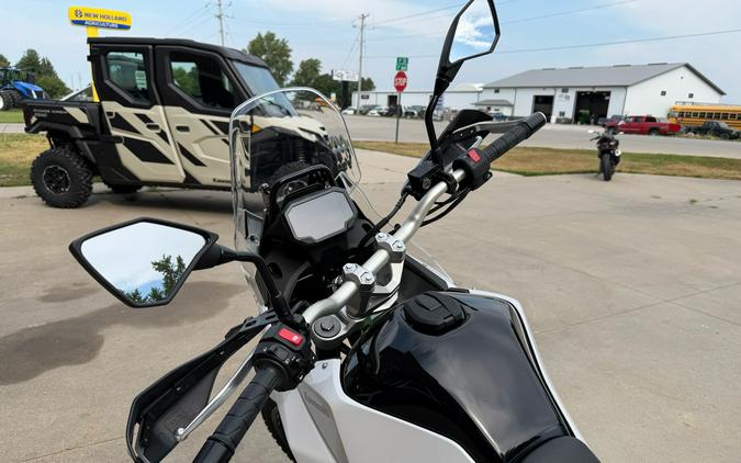2026 Kawasaki KLE®500 SE ABS