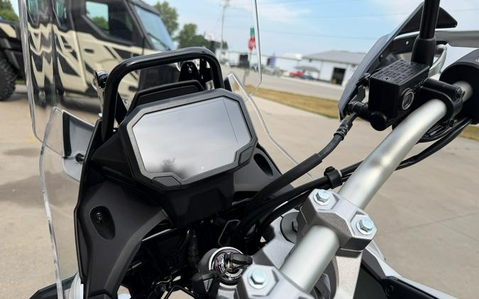 2026 Kawasaki KLE®500 SE ABS