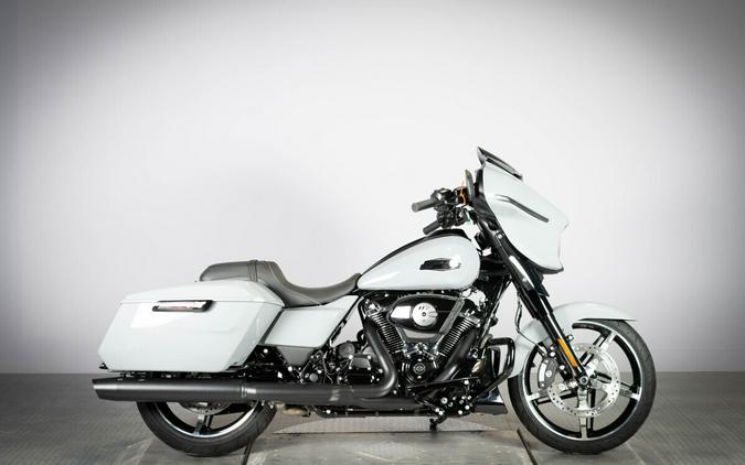 2026 Harley-Davidson Street Glide FLHX