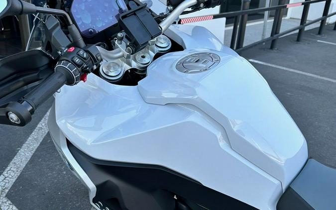 2023 BMW F 850 GS Adventure Light White