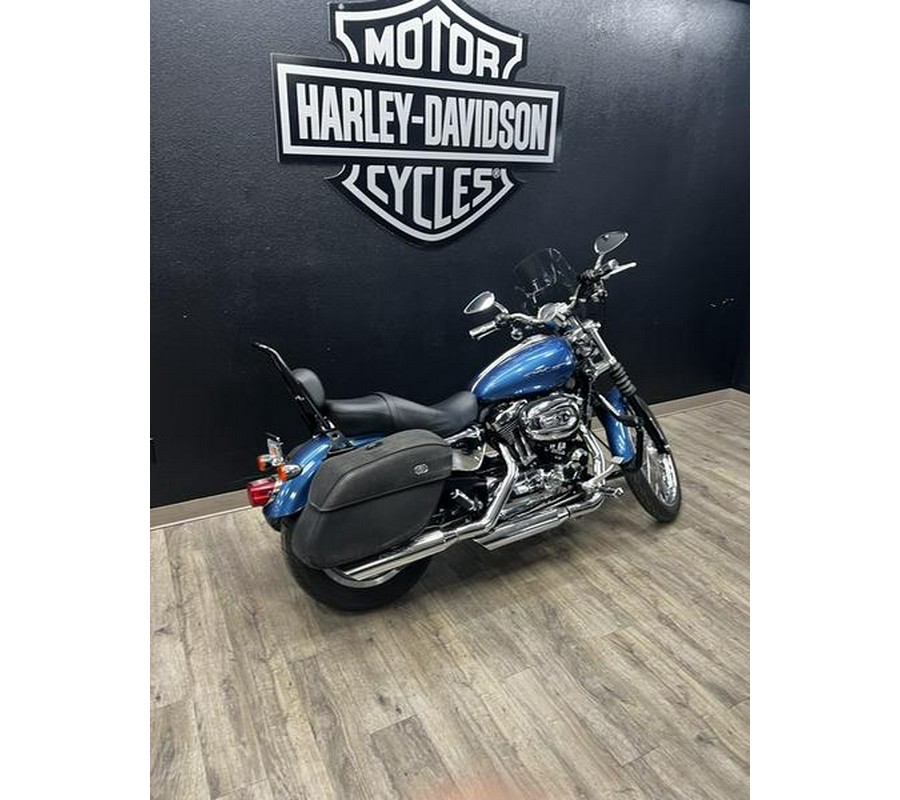 2005 Harley-Davidson® XL1200C - Sportster® 1200 Custom