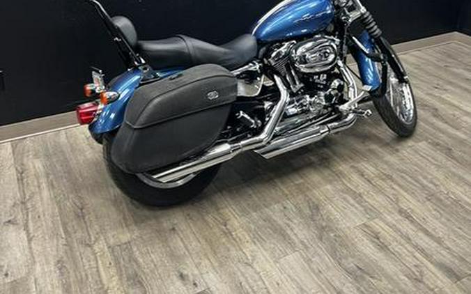 2005 Harley-Davidson® XL1200C - Sportster® 1200 Custom