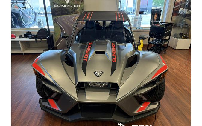 2024 R MANUAL - Slingshot