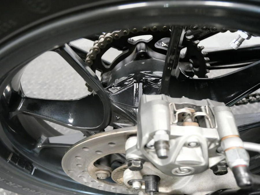 2019 Indian Motorcycle® FTR™ 1200 S Titanium Metallic over Thunder Black Pearl