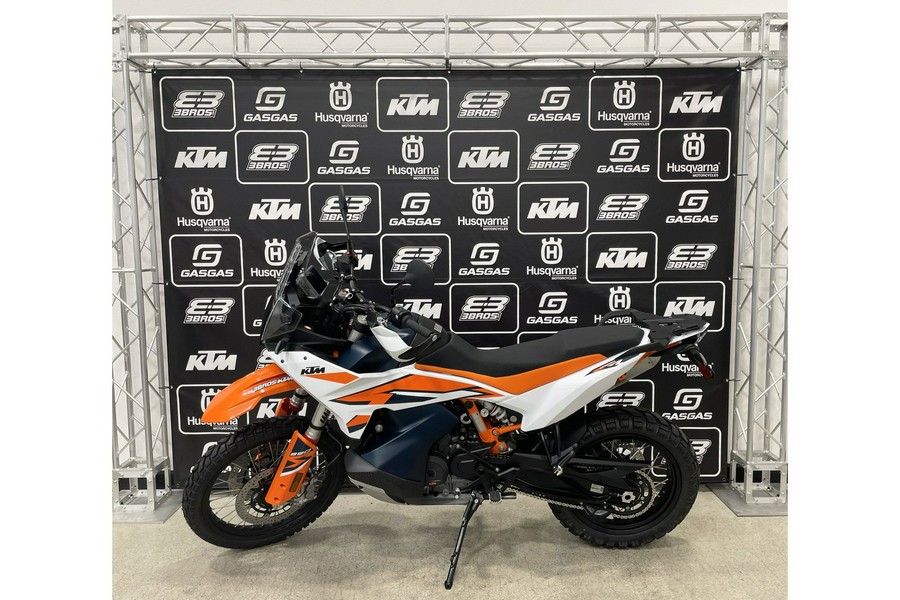 2023 KTM 890 ADVENTURE R