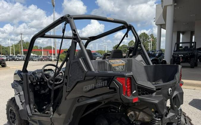 2026 Can-Am® Maverick Trail DPS 700