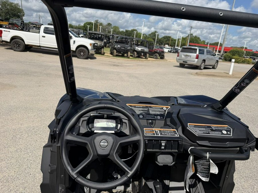 2026 Can-Am® Maverick Trail DPS 700