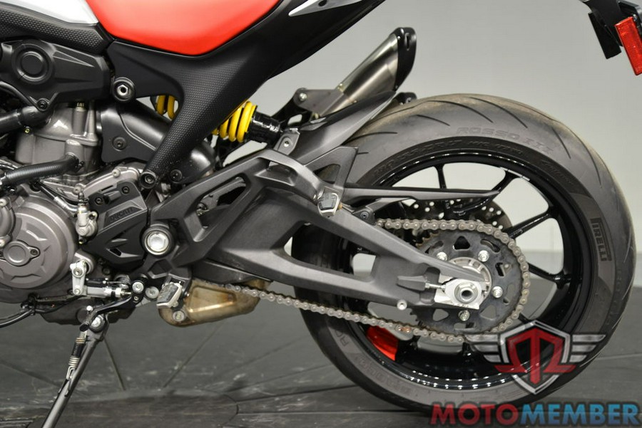 2024 Ducati Monster Plus