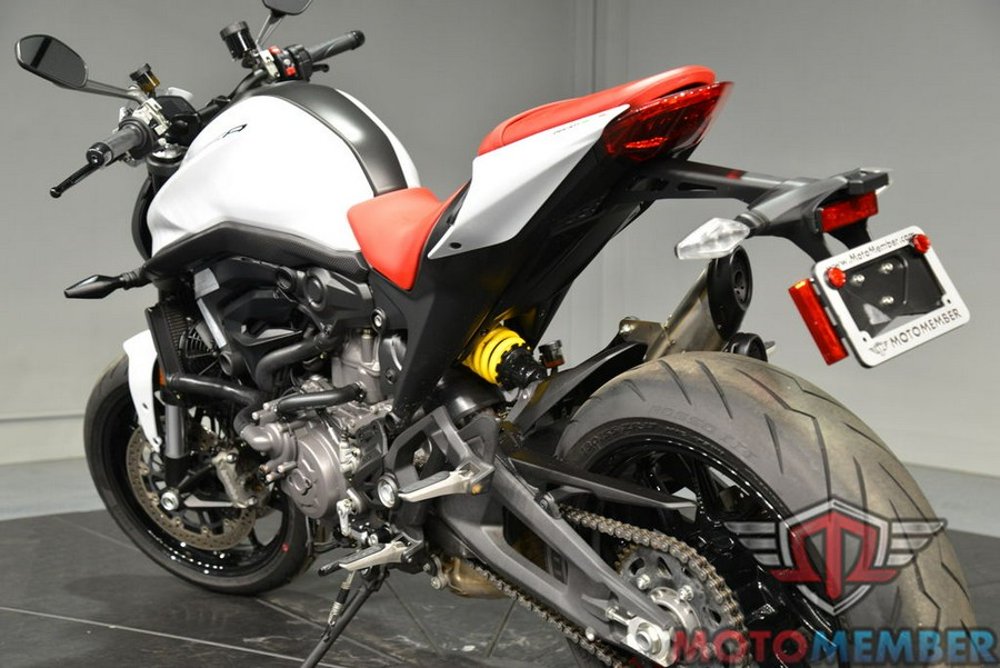 2024 Ducati Monster Plus