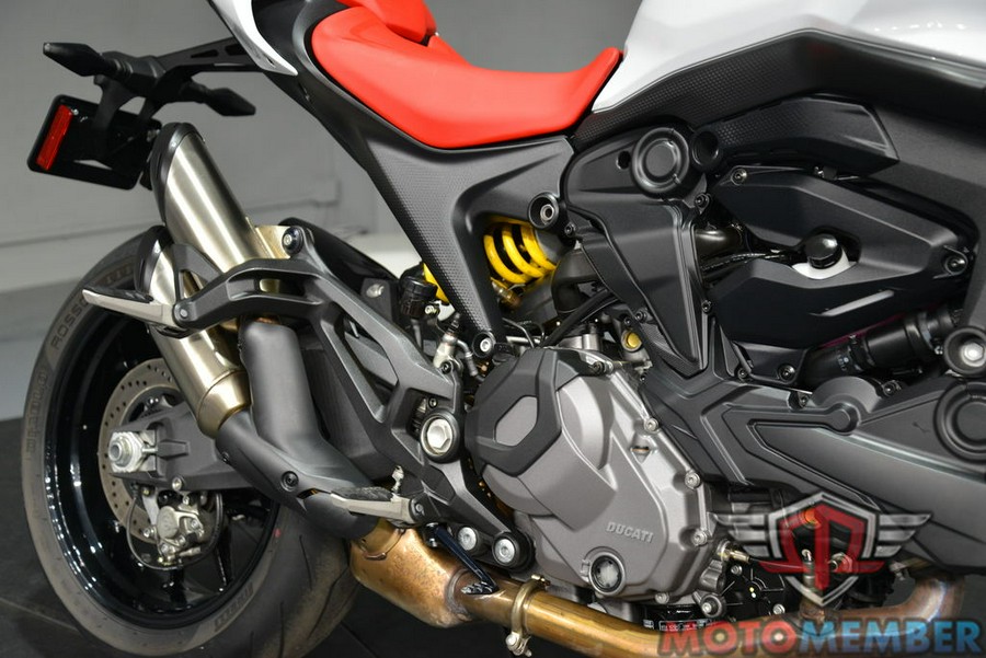2024 Ducati Monster Plus