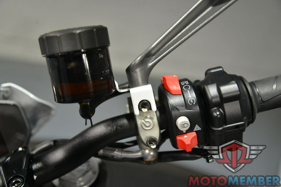 2024 Ducati Monster Plus