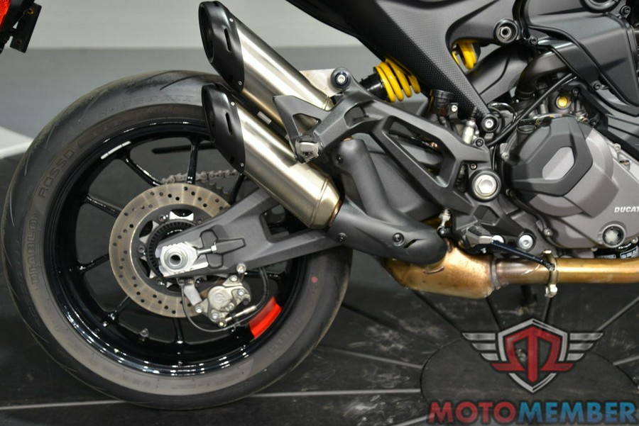 2024 Ducati Monster Plus
