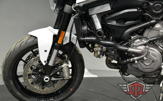 2024 Ducati Monster Plus