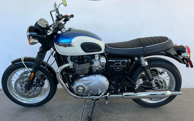 2026 Triumph BONNEVILLE T120