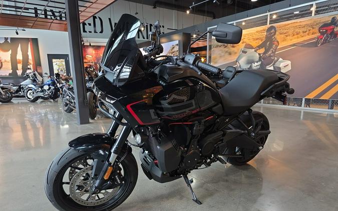 2025 Harley-Davidson® Pan America® 1250 ST RA1250ST